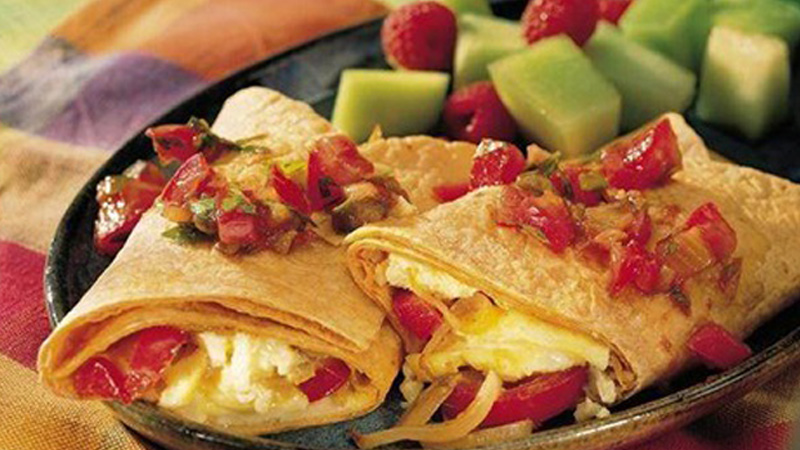 FAJITA CON VERDURE E UOVO